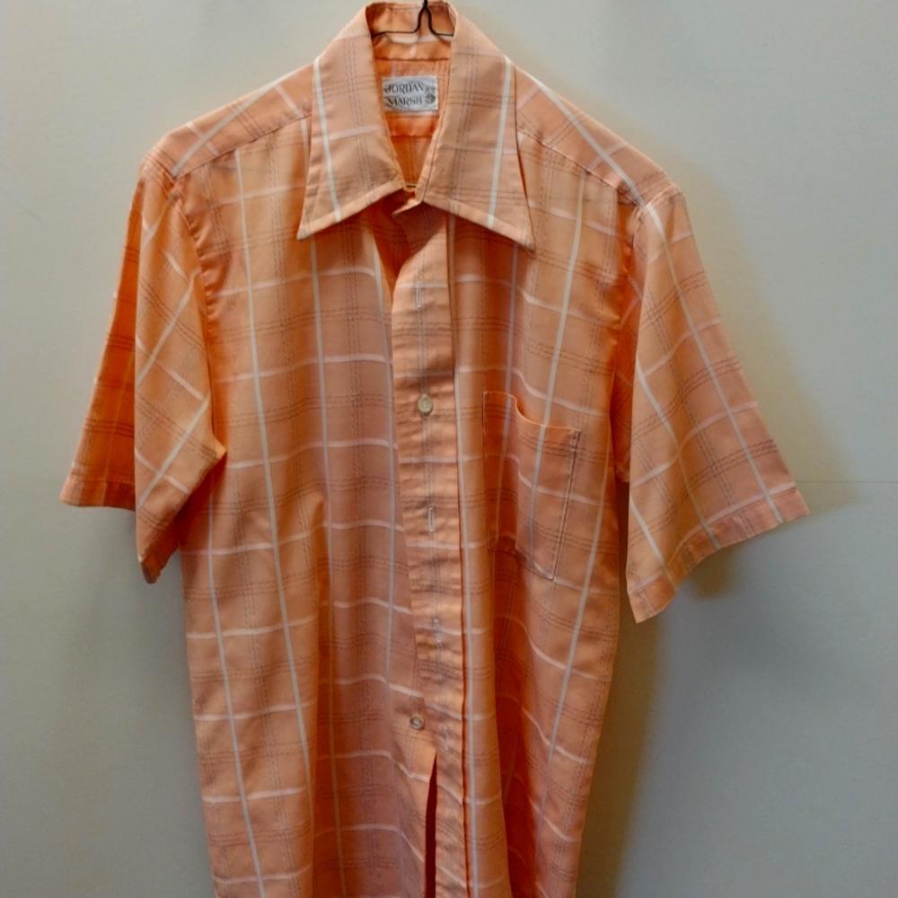 Vintage Jordan Marsh short sleeve shirt